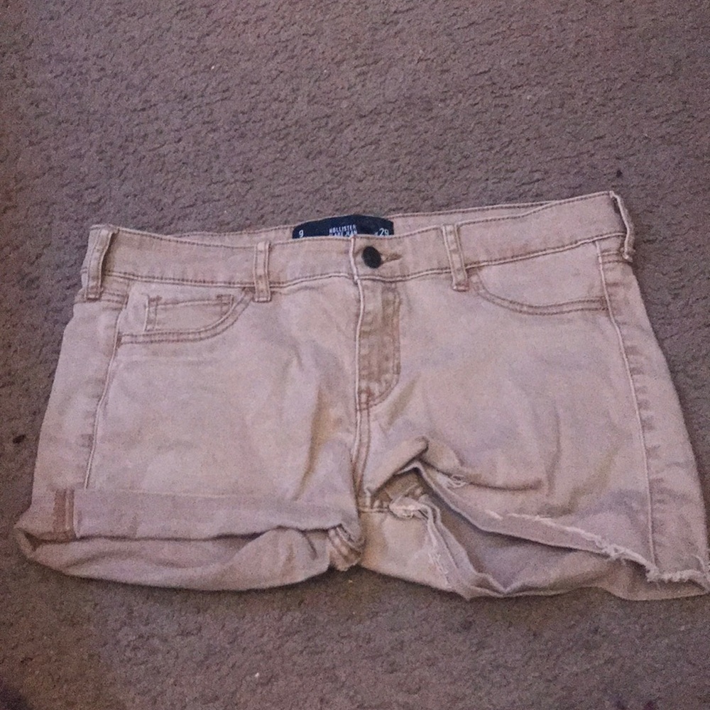 Khaki shorts